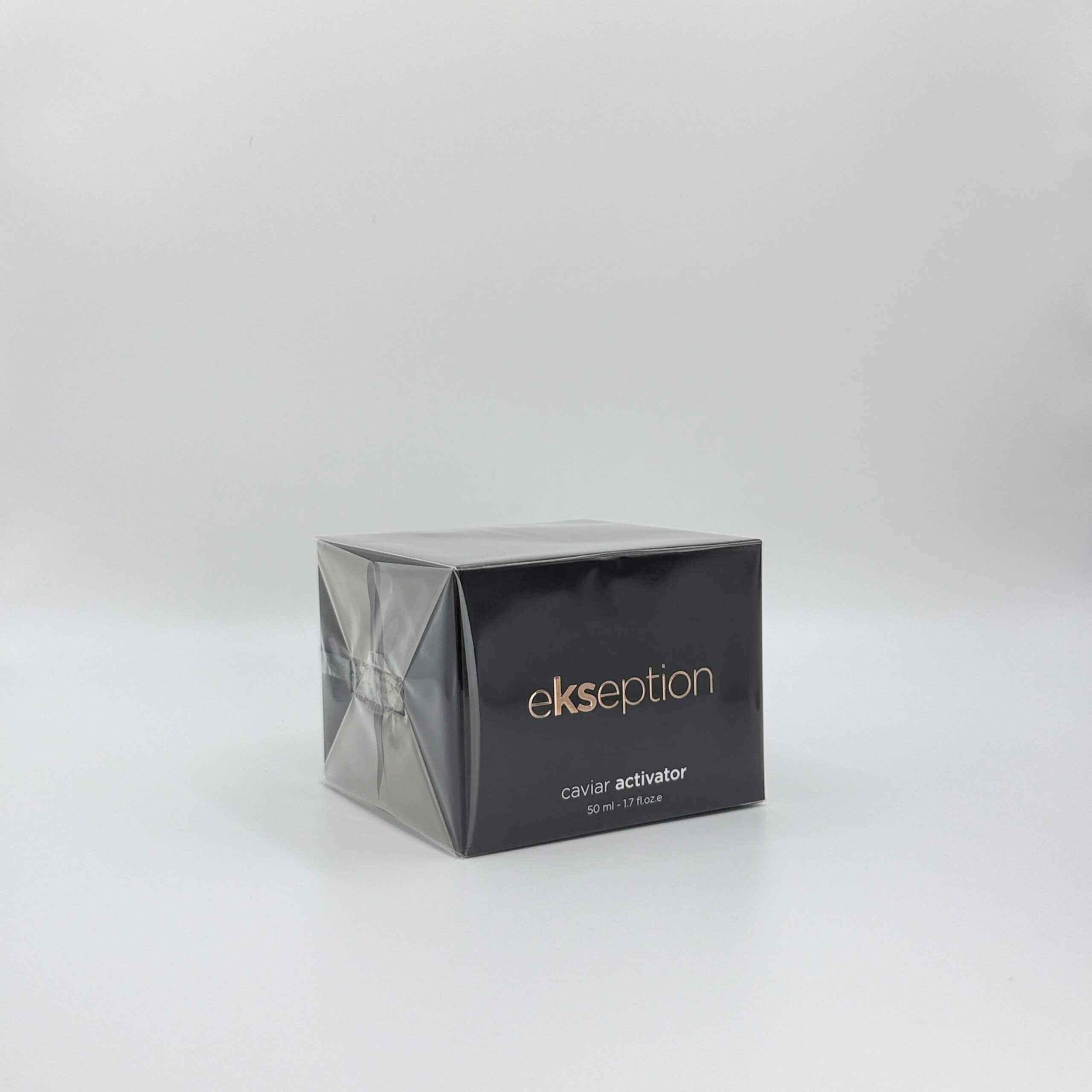 Антивозрастной крем-активатор с чёрной икрой CAVIAR ACTIVATOR