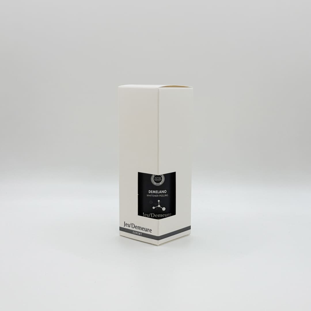 DEMELANO WHITENER PEELING